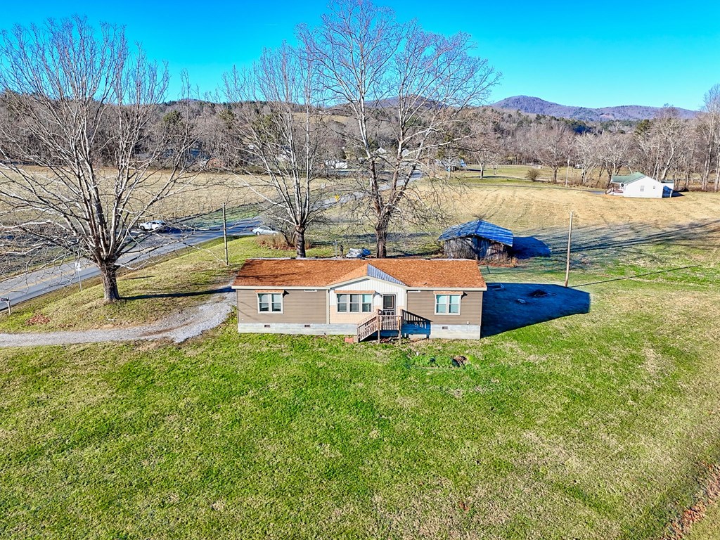 42 Jones Creek Road Blairsville, GA 30512 - Photo 13 of 54