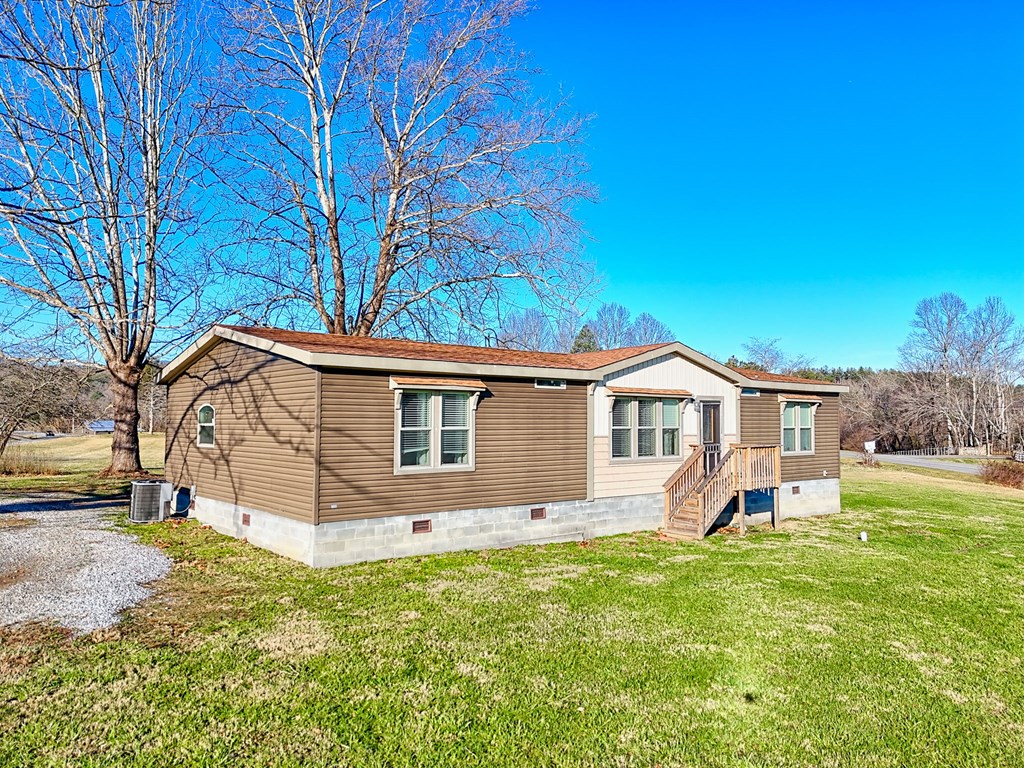 42 Jones Creek Road Blairsville, GA 30512 - Photo 4 of 54