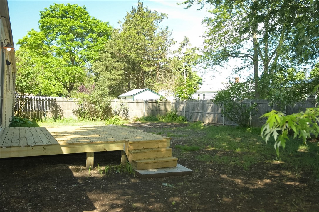 23 Perkins Street Warwick, RI 02886 - Photo 9 of 32