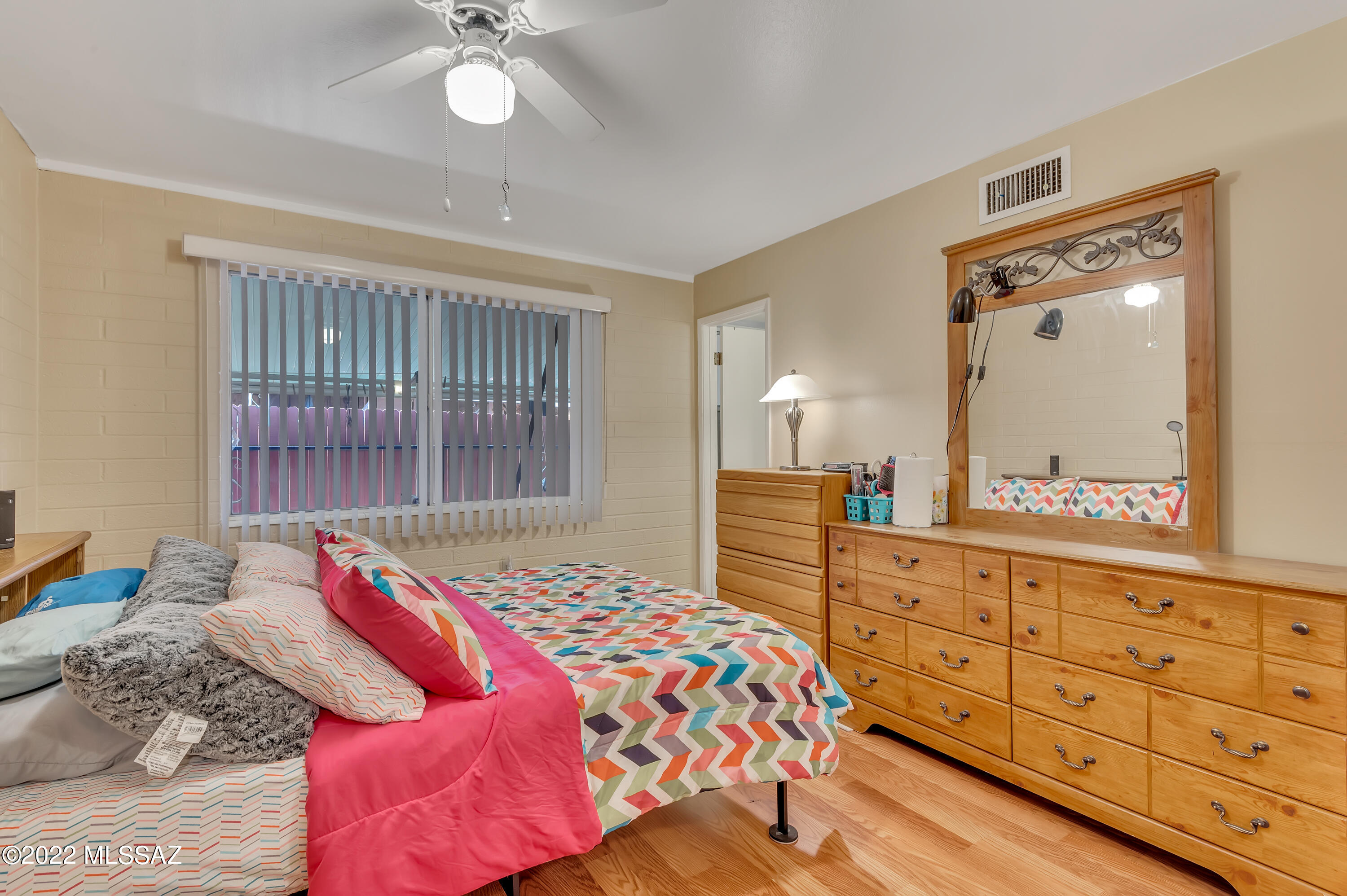 386 North Silverbell Road Tucson, AZ 85745 - Photo 16 of 36 Gallery Image 16