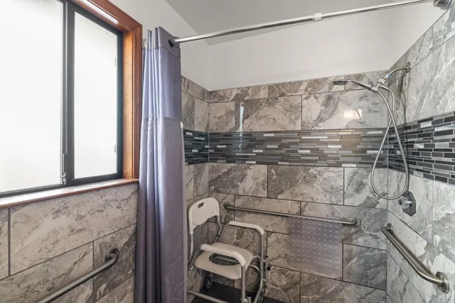 $925,000 | 5525 Carriage Lane, Santa Rosa, CA 95403