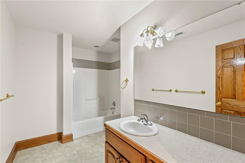 1548 North 800 Road Baldwin City, KS 66006 - Photo 44 of 74