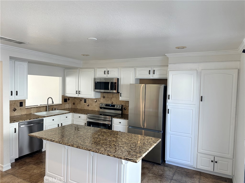 25885 Trabuco Road, Unit 56 Lake Forest, CA 92630 - Photo 12 of 41