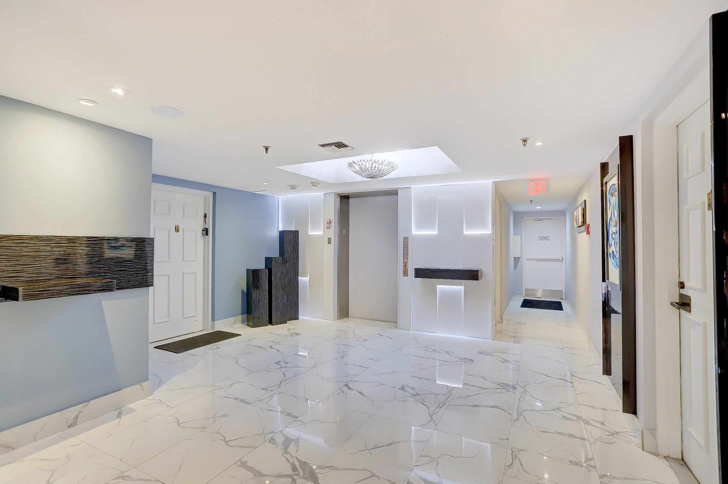 7233 Promenade Drive, Unit 601 Boca Raton, FL 33433 - Photo 34 of 35 lobby