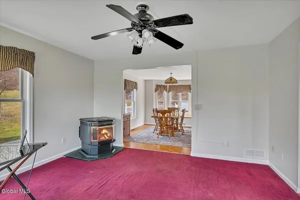 $465,000 | 641 Knickerbocker Road, Schaghticoke, NY 12154