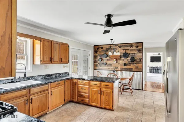 $465,000 | 641 Knickerbocker Road, Schaghticoke, NY 12154