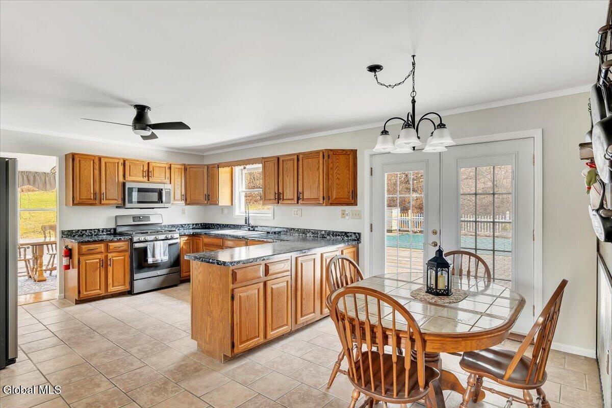 641 Knickerbocker Road Schaghticoke, NY 12154 - Photo 18 of 62 15-P1804933