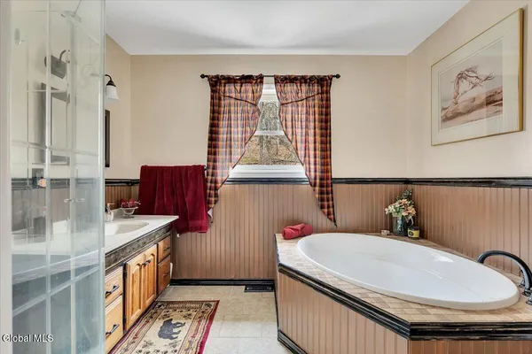 $465,000 | 641 Knickerbocker Road, Schaghticoke, NY 12154