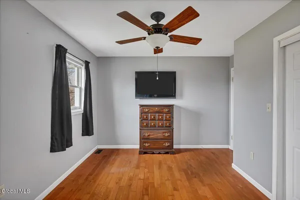 $465,000 | 641 Knickerbocker Road, Schaghticoke, NY 12154