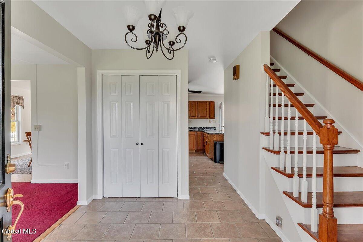 641 Knickerbocker Road Schaghticoke, NY 12154 - Photo 5 of 62 02-P1804861