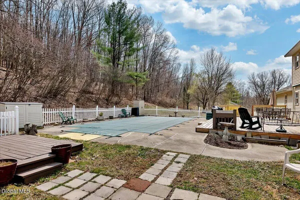 $465,000 | 641 Knickerbocker Road, Schaghticoke, NY 12154