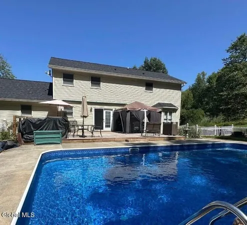 $465,000 | 641 Knickerbocker Road, Schaghticoke, NY 12154