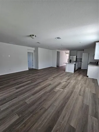 $3,100 | 4519 Windy Oak Way, St. Cloud, FL 34772