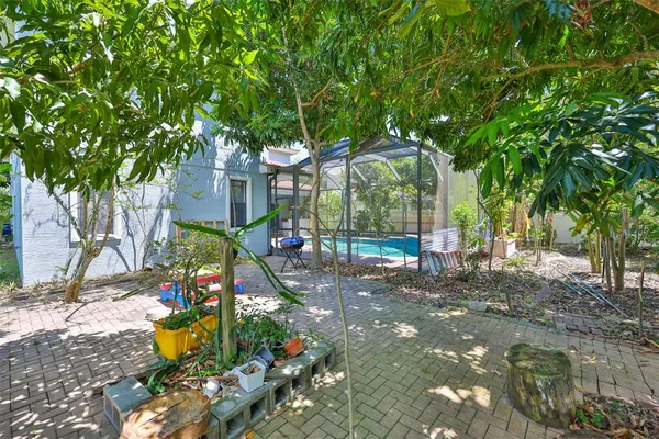 $6,900 | 2679 Lakebreeze Lane, Clearwater, FL 33759