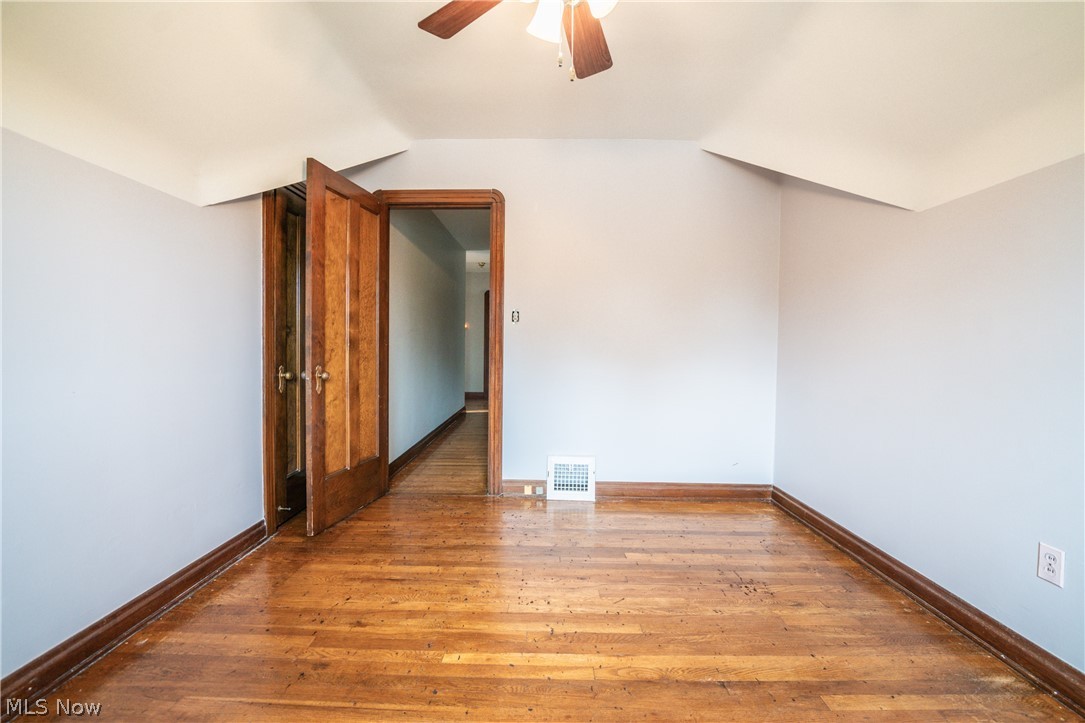 6728 State Road Parma, OH 44134 - Photo 16 of 27