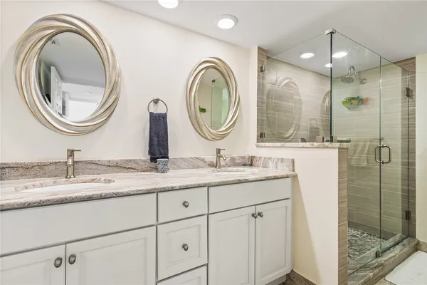 $12,500 | 8830 South Sea Oaks Way, Unit 302, Vero Beach, FL 32963