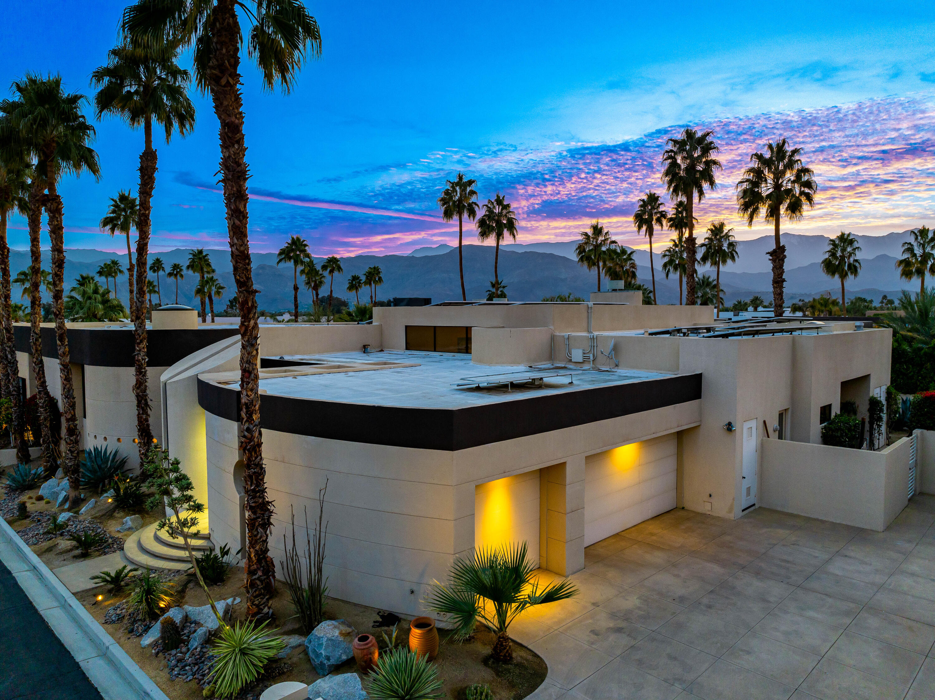 23 Stephen Terrace Rancho Mirage, CA 92270 - Photo 34 of 104 a view of a swimming pool with a patio
