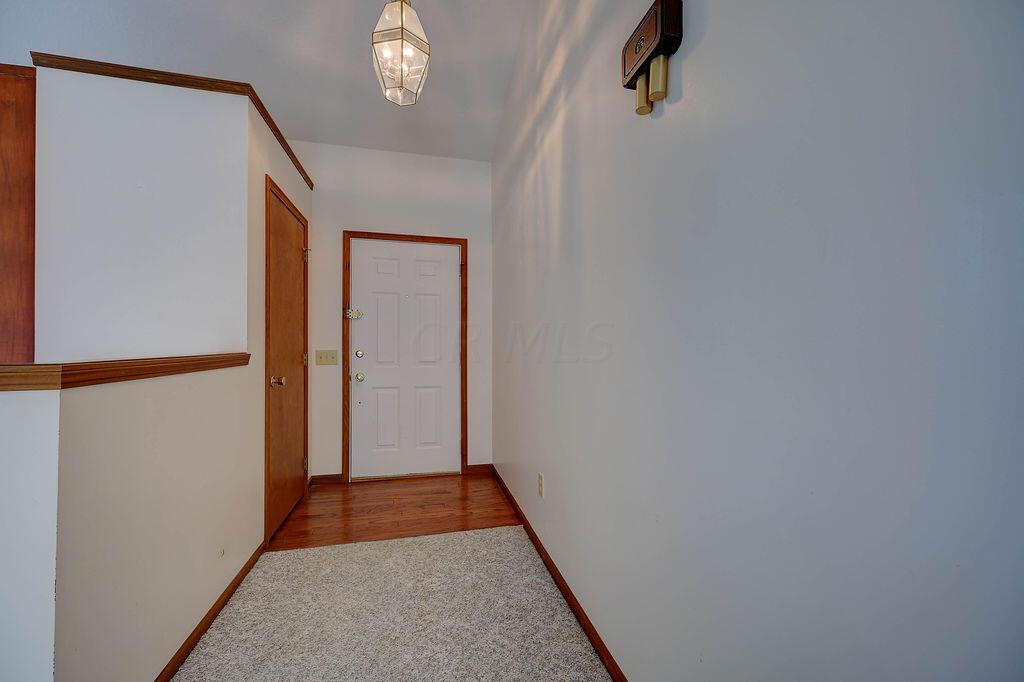 555 Goose Pond Road Newark, OH 43055 - Photo 4 of 46 Gallery Image 4