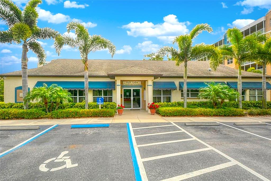 960 Starkey Road, Unit 1502 Largo, FL 33771 - Photo 33 of 36 a view of a volley ball court