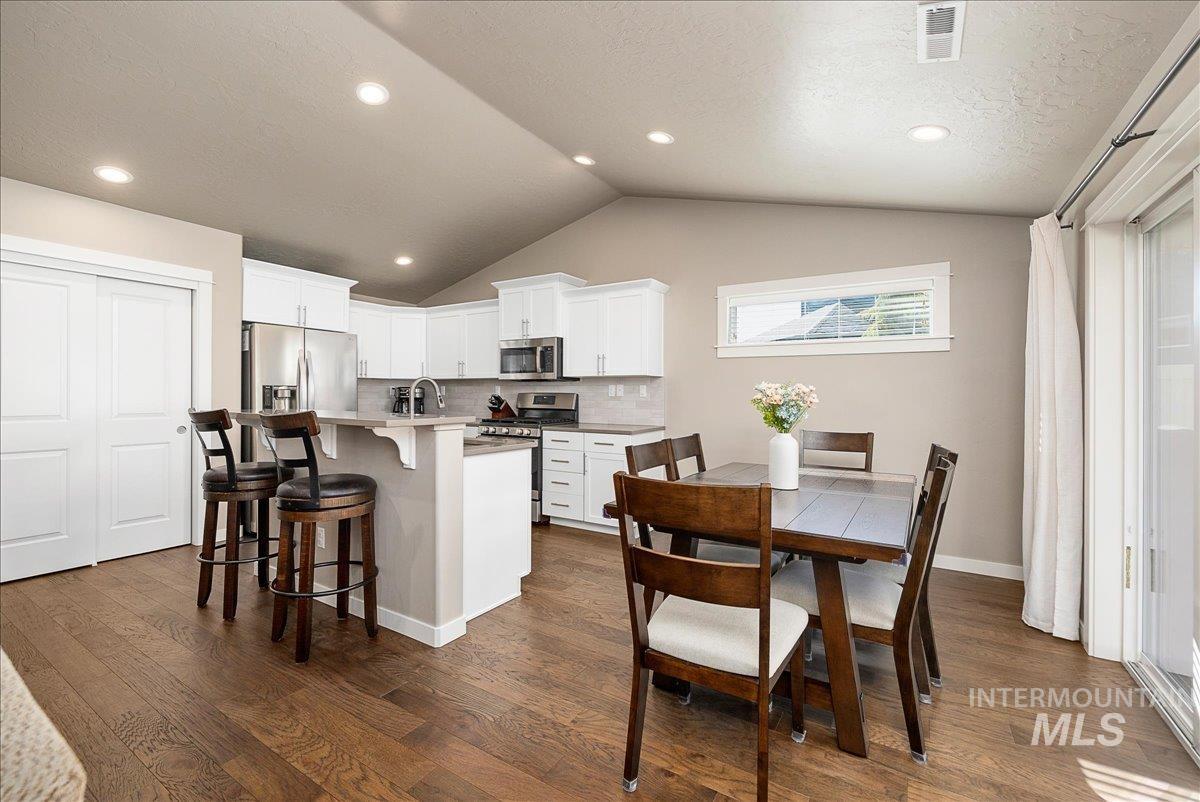 6861 South Maverick Way Boise, ID 83709 - Photo 13 of 46