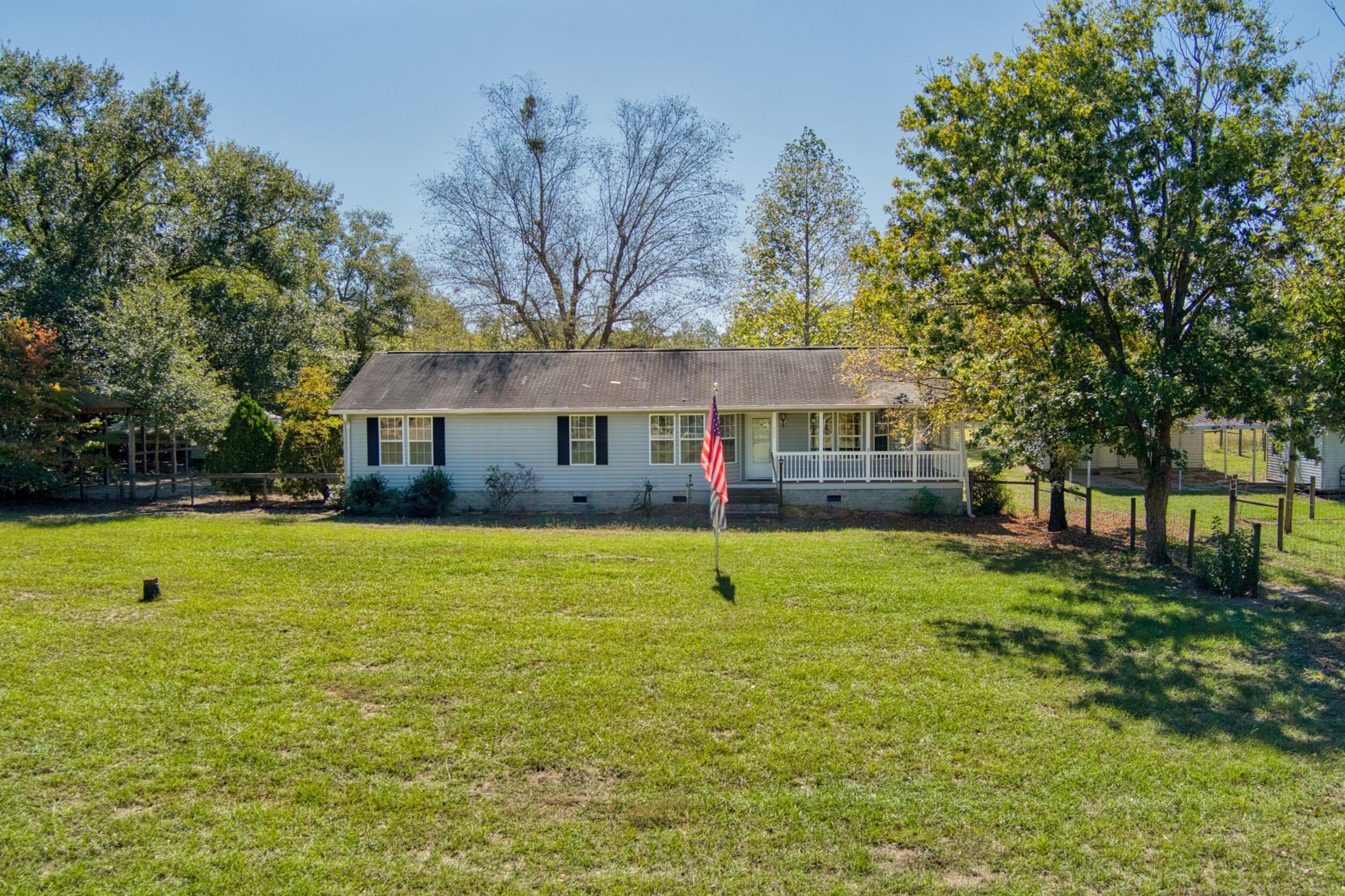 327 Cedar Road Windsor, SC 29856 - Photo 1 of 32 2_max_0283_hdr