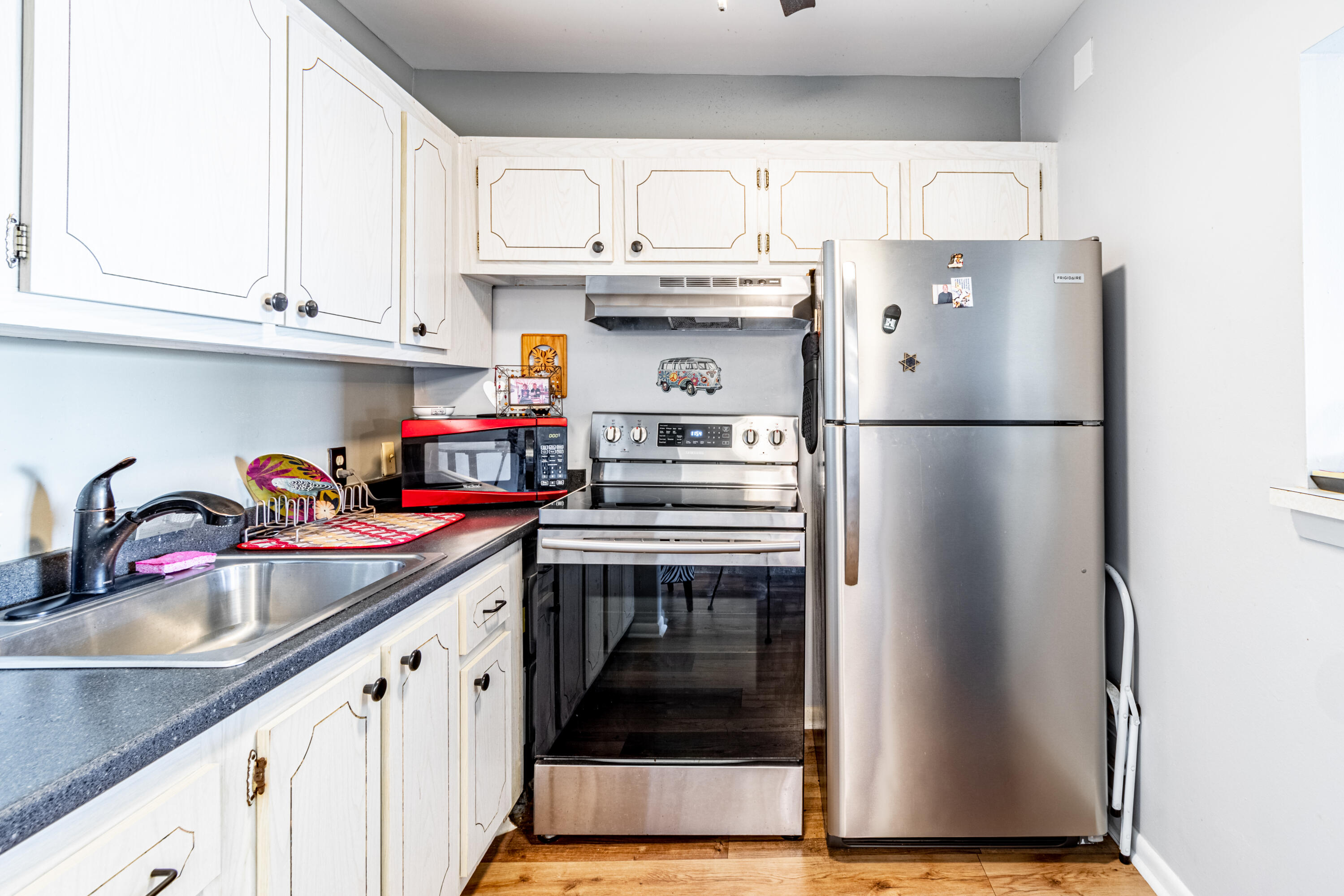 34 Suffolk Way Boca Raton, FL 33434 - Photo 8 of 19 :)