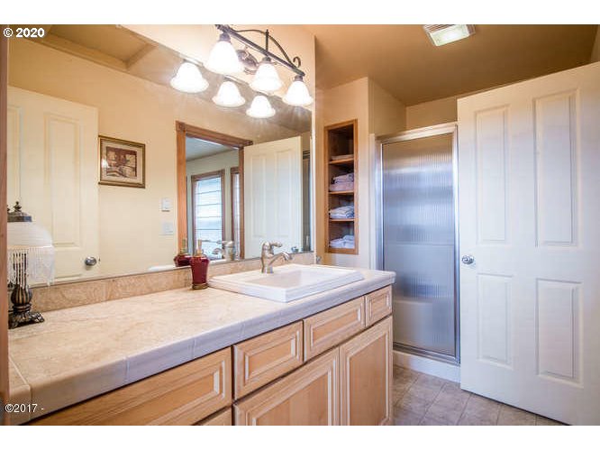 35800 Fisher Road Pacific City, OR 97135 - Photo 13 of 24 Gallery Image 13