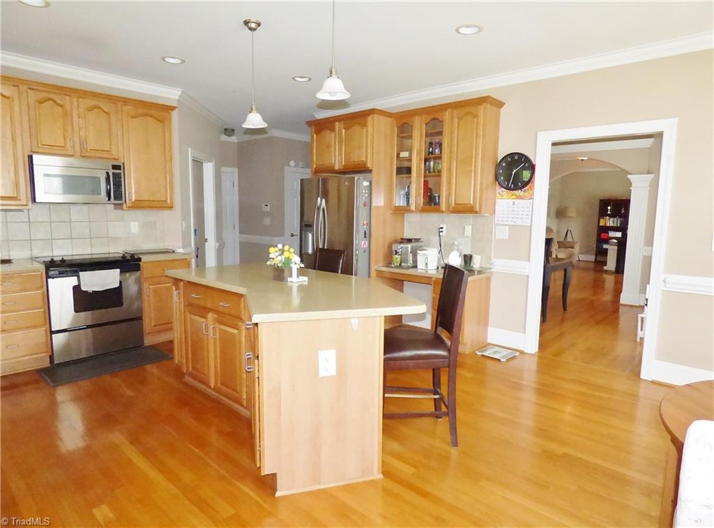 8514 Merriman Farm Road Oak Ridge, NC 27310 - Photo 8 of 26