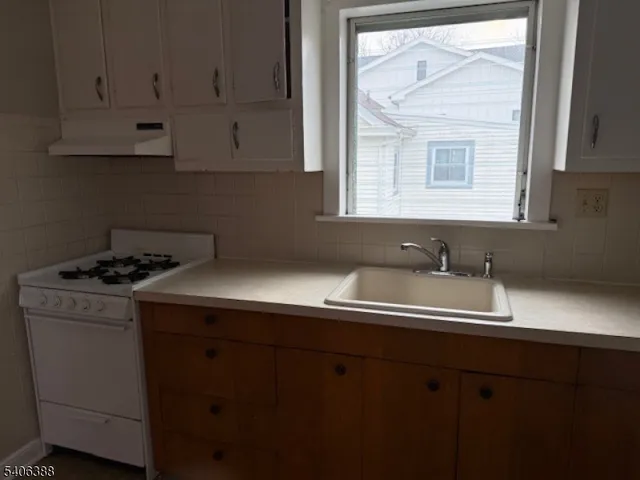 $2,450 | 148 Ridgedale Avenue, Madison, NJ 07940