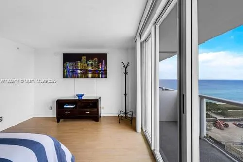 $3,000 | 9195 Collins Avenue, Unit 1006, Surfside, FL 33154