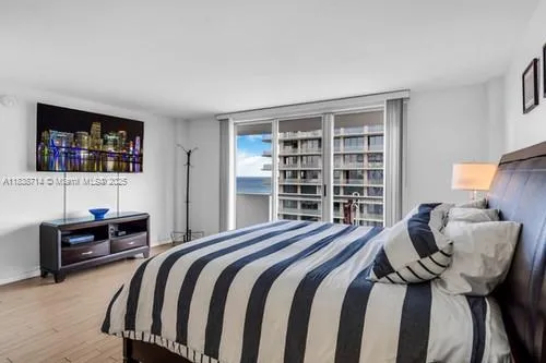 $3,000 | 9195 Collins Avenue, Unit 1006, Surfside, FL 33154