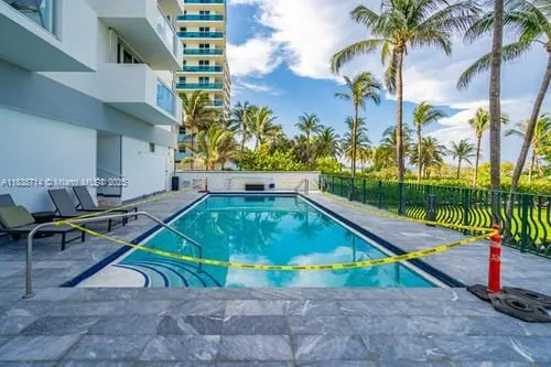$3,000 | 9195 Collins Avenue, Unit 1006, Surfside, FL 33154