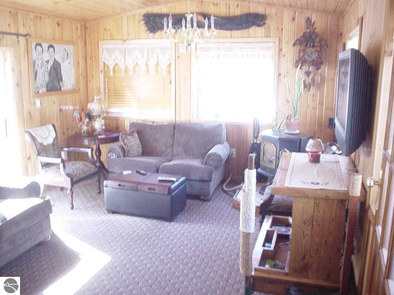 4469 Rau Road West Branch, MI 48661 - Photo 4 of 28 1782393-3.JPG