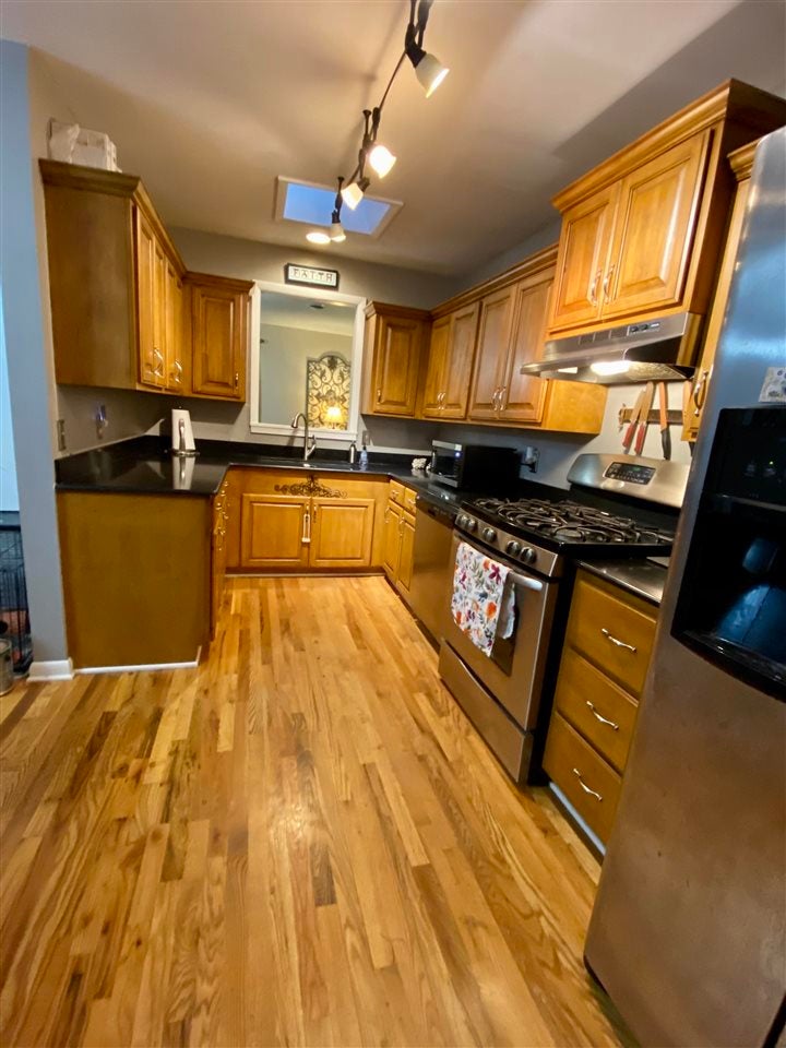 1010 Jackson Street Perry, OK 73077 - Photo 5 of 9 Gallery Image 5