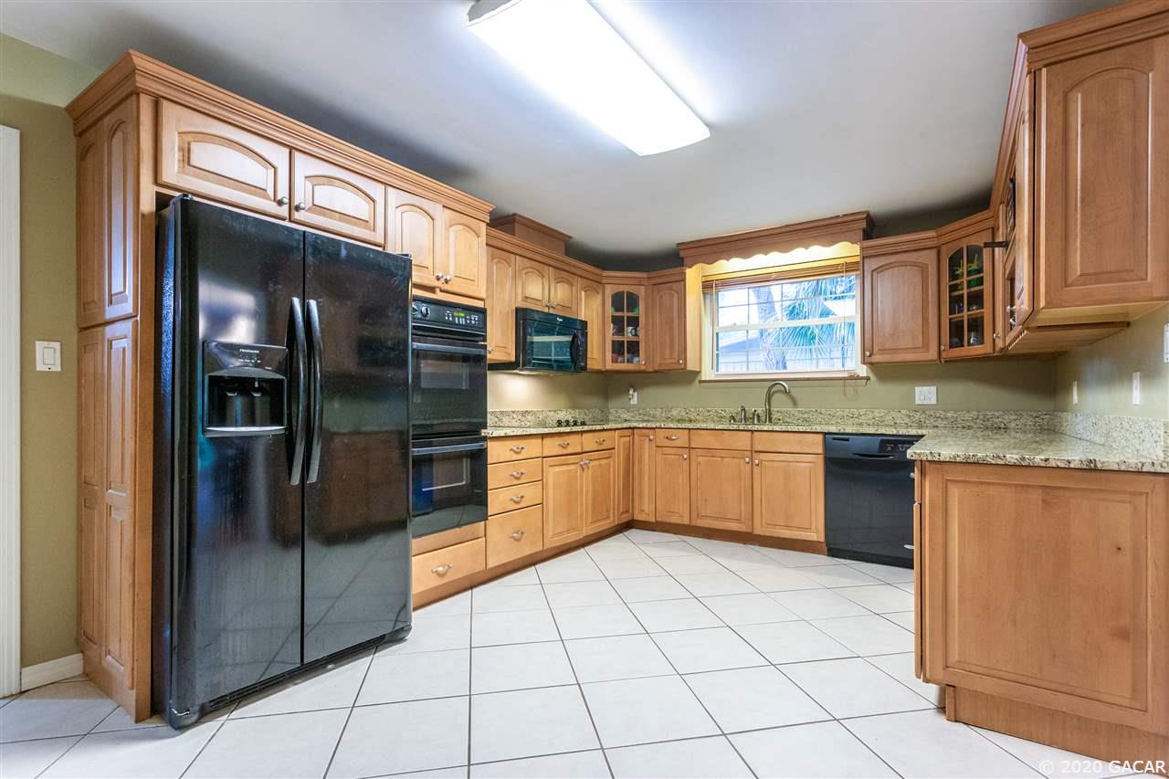 1912 Northwest 12th Road Gainesville, FL 32605 - Photo 11 of 30 Gallery Image 11