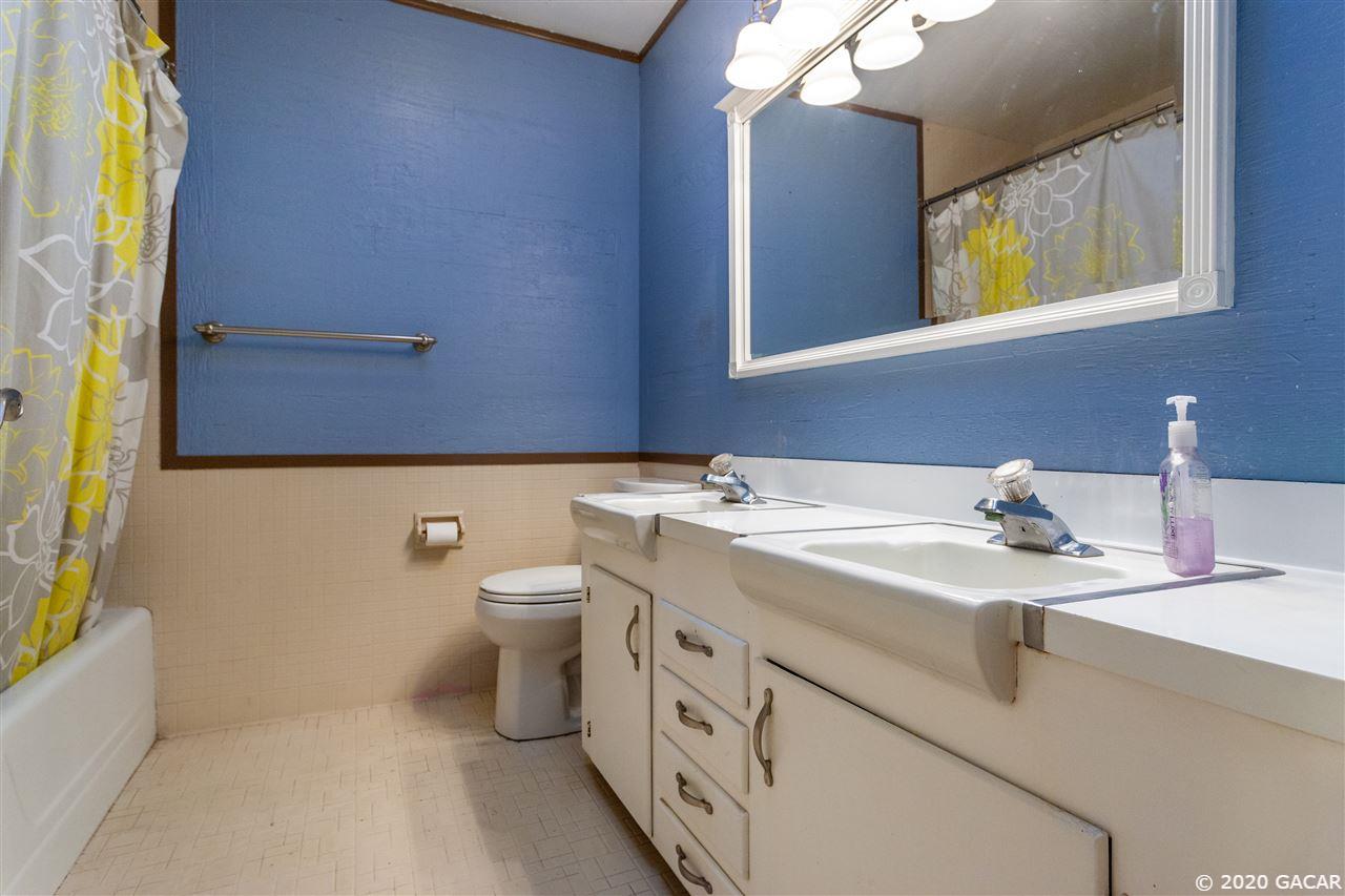 1912 Northwest 12th Road Gainesville, FL 32605 - Photo 24 of 30 Gallery Image 24