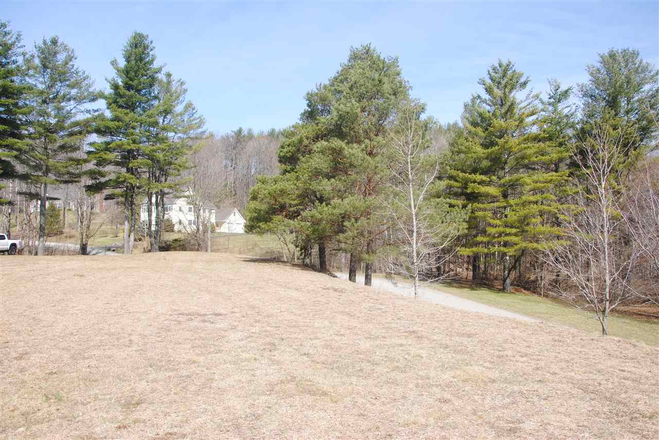 470 Village Glen Road Manchester, VT 05255 - Photo 3 of 4 Gallery Image 3