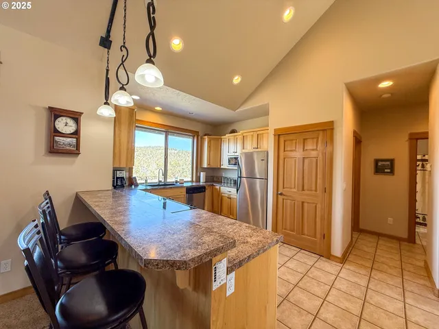 $4,995,000 | 25405 Southeast Bear Creek Road, Prineville, OR 97754