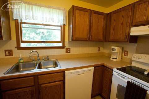 7382 Lobdell Road Linden, MI 48451 - Photo 6 of 24 20360075-5.JPG