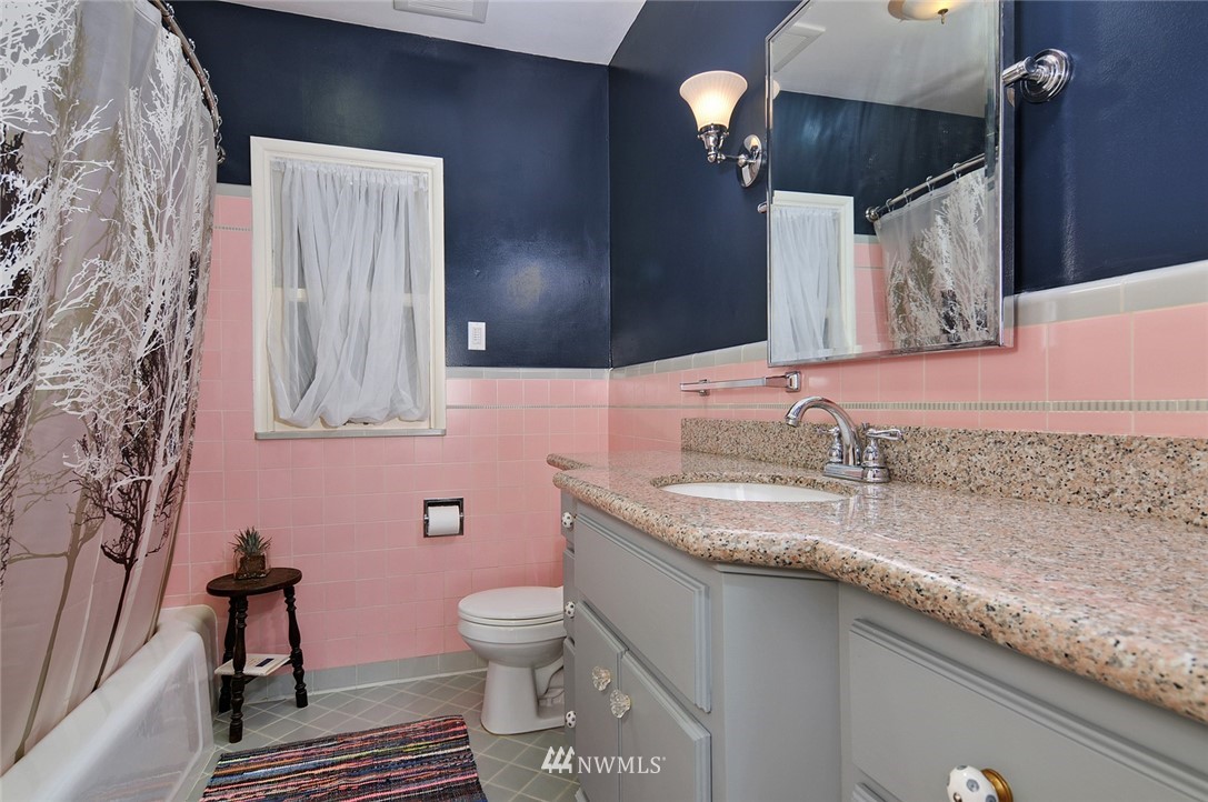 915 Rucker Avenue Everett, WA 98201 - Photo 16 of 25 Gallery Image 16