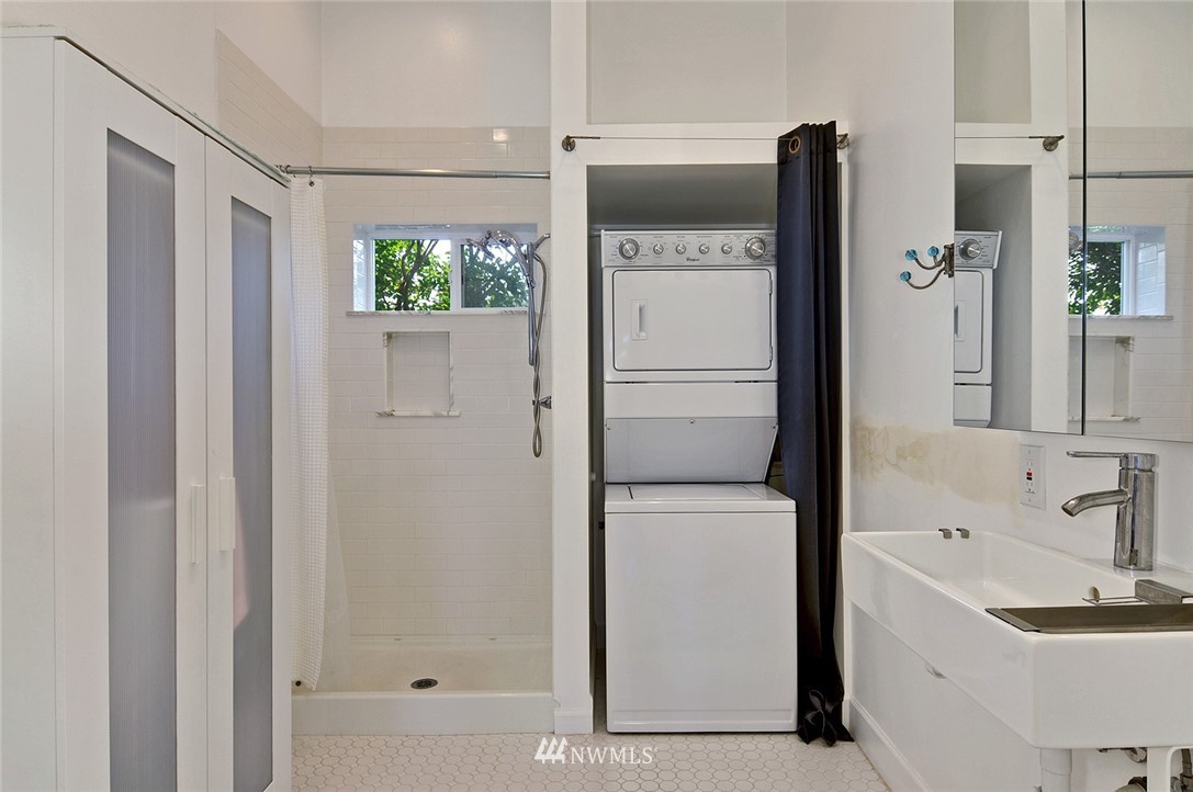 915 Rucker Avenue Everett, WA 98201 - Photo 25 of 25 Gallery Image 25