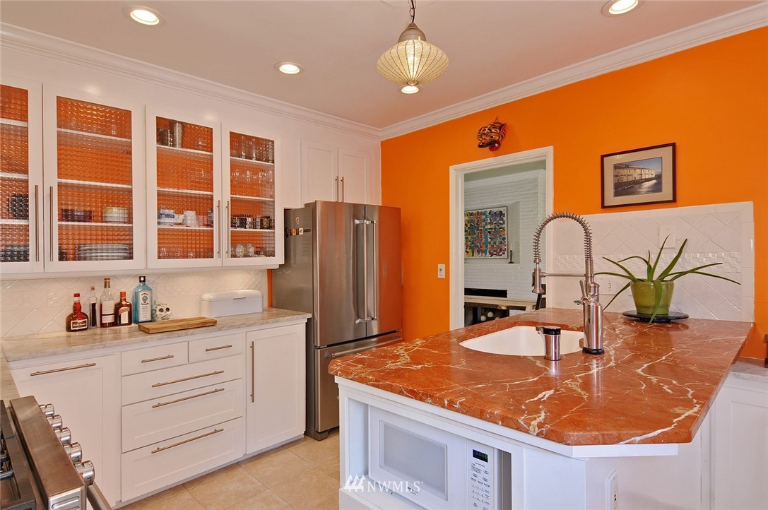 915 Rucker Avenue Everett, WA 98201 - Photo 7 of 25 Gallery Image 7