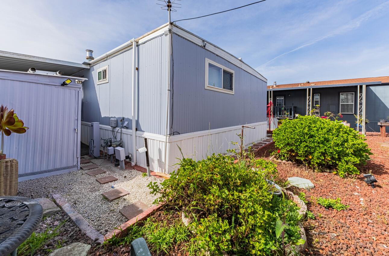 55 San Juan Grade Road, Unit 79 Salinas, CA 93906 - Photo 18 of 22 a house view with a backyard space