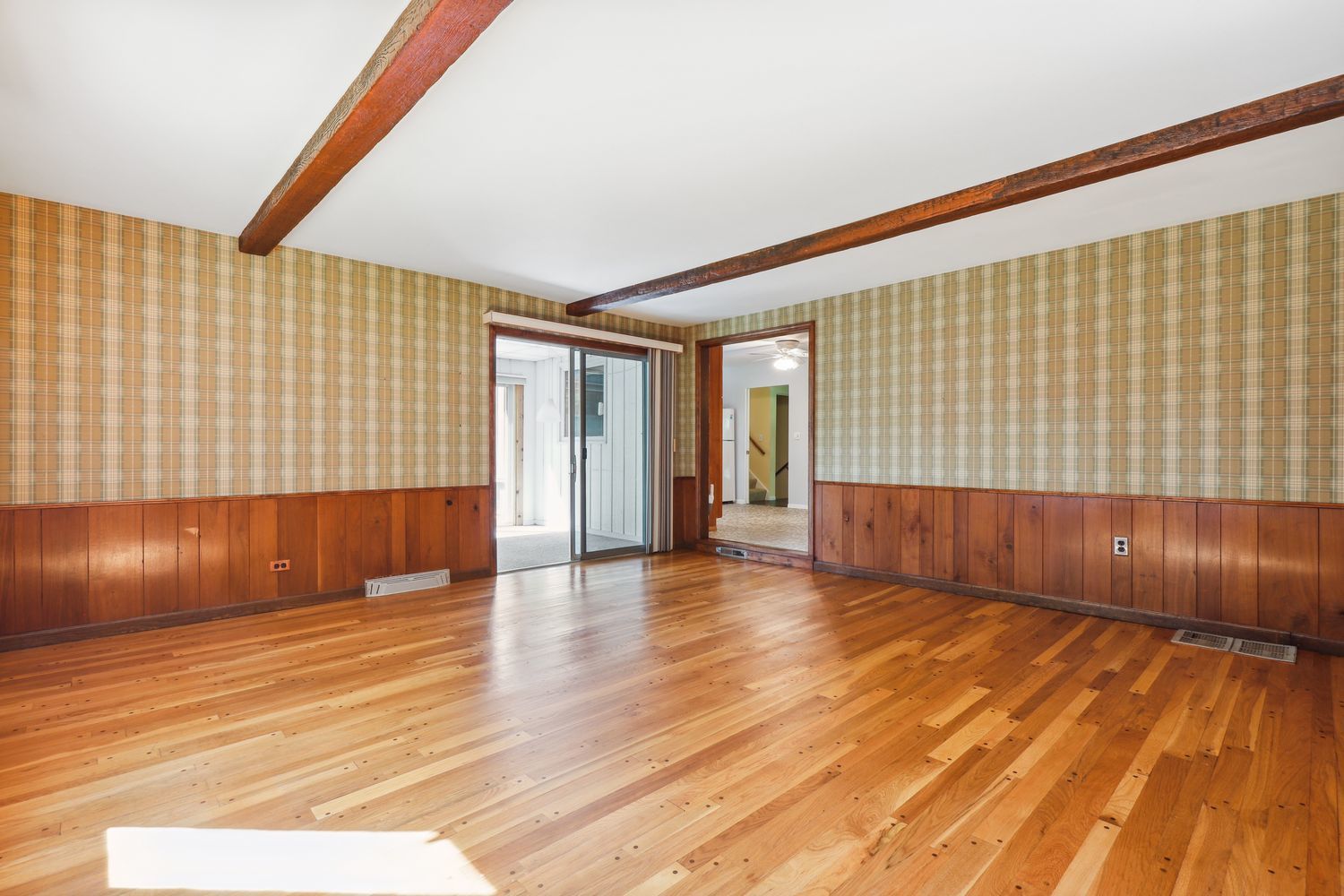 808 Burning Tree Lane Naperville, IL 60563 - Photo 13 of 34 a view of livingroom with hardwood and furniture