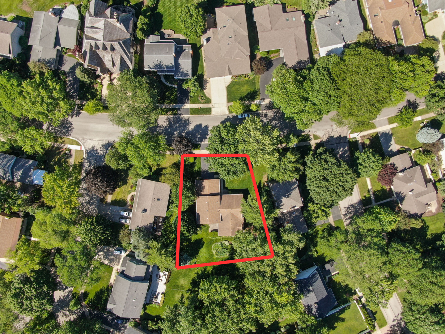 808 Burning Tree Lane Naperville, IL 60563 - Photo 31 of 34 an aerial view of multiple house