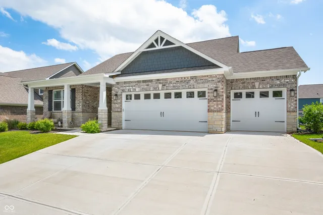 $380,000 | 963 Booneway Lane, Bargersville, IN 46106