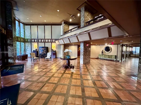 $4,950 | 520 Brickell Key Drive, Unit A2015, Miami, FL 33131