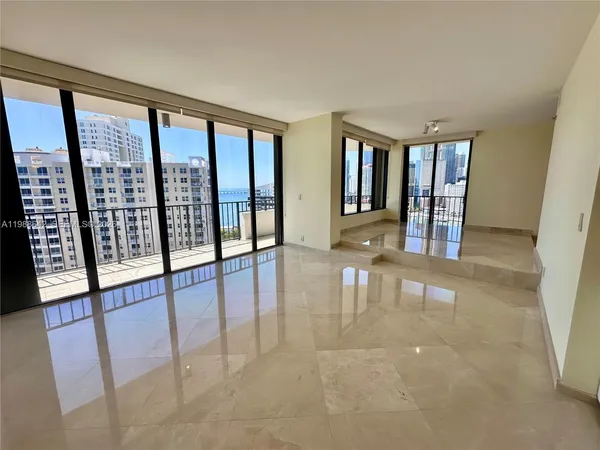 $4,950 | 520 Brickell Key Drive, Unit A2015, Miami, FL 33131