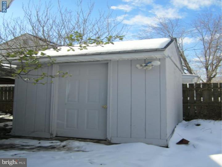 43 Idolstone Road Levittown, PA 19057 - Photo 12 of 25 Storage Shed