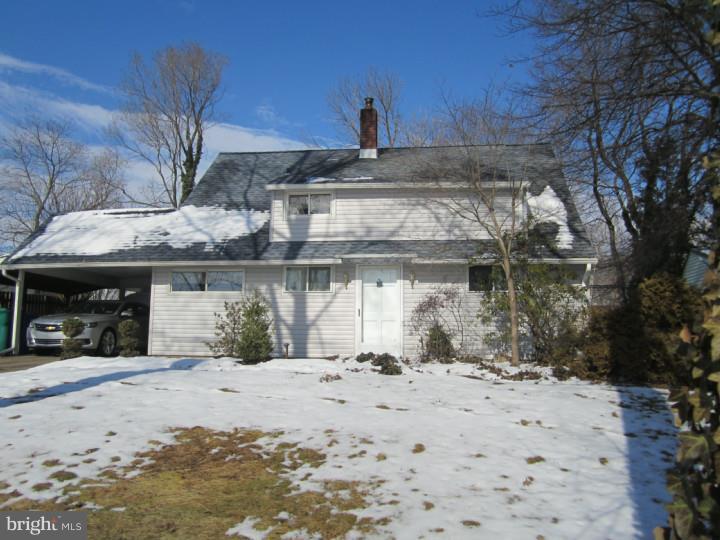 43 Idolstone Road Levittown, PA 19057 - Photo 17 of 25 Exterior Front